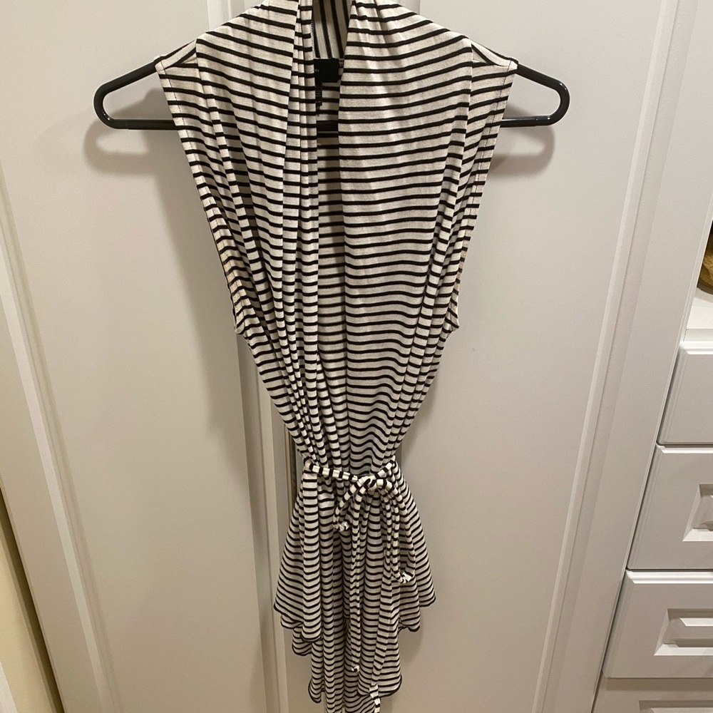 Aqua Black and white vest